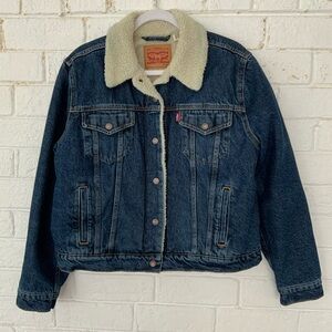 NWOT Levi’s Blue Denim Jacket Lined with White Sherpa.